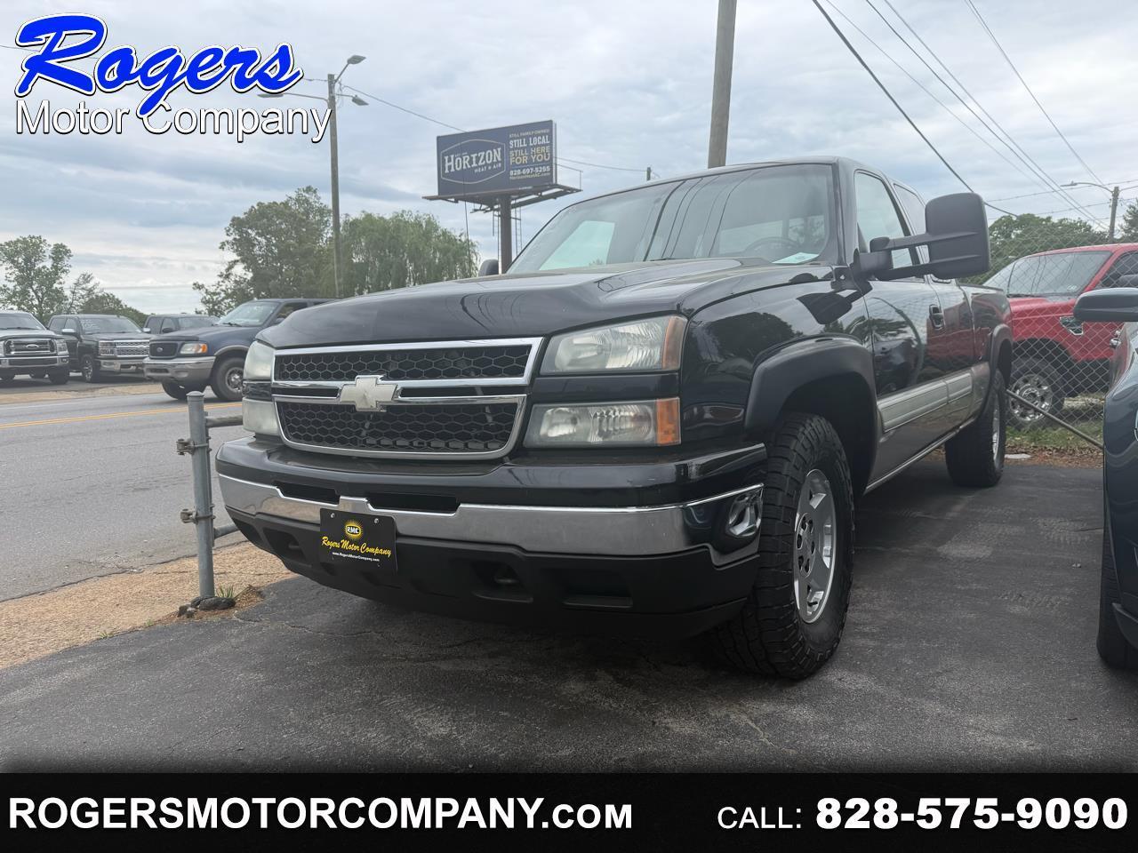 Chevrolet Silverado 1500 LS Ext. Cab 4WD 2006