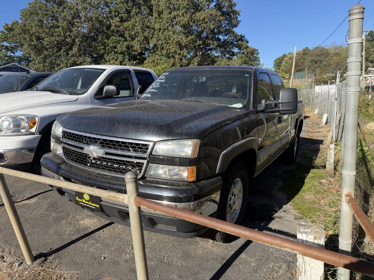 Chevrolet Silverado 1500 LS Ext. Cab 4WD 2006