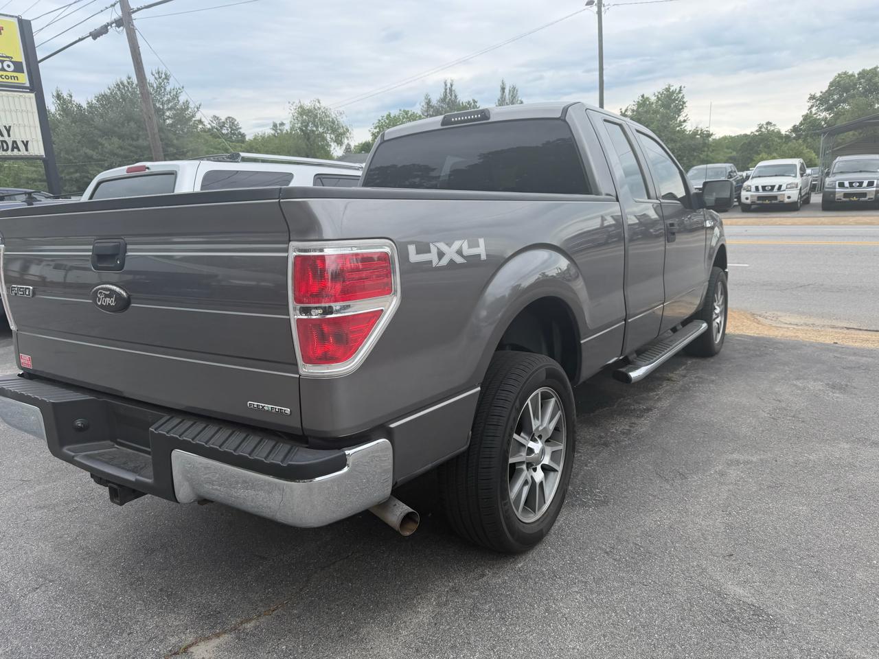 Ford F-150 FX4 SuperCab 6.5-ft. Bed 4WD 2011
