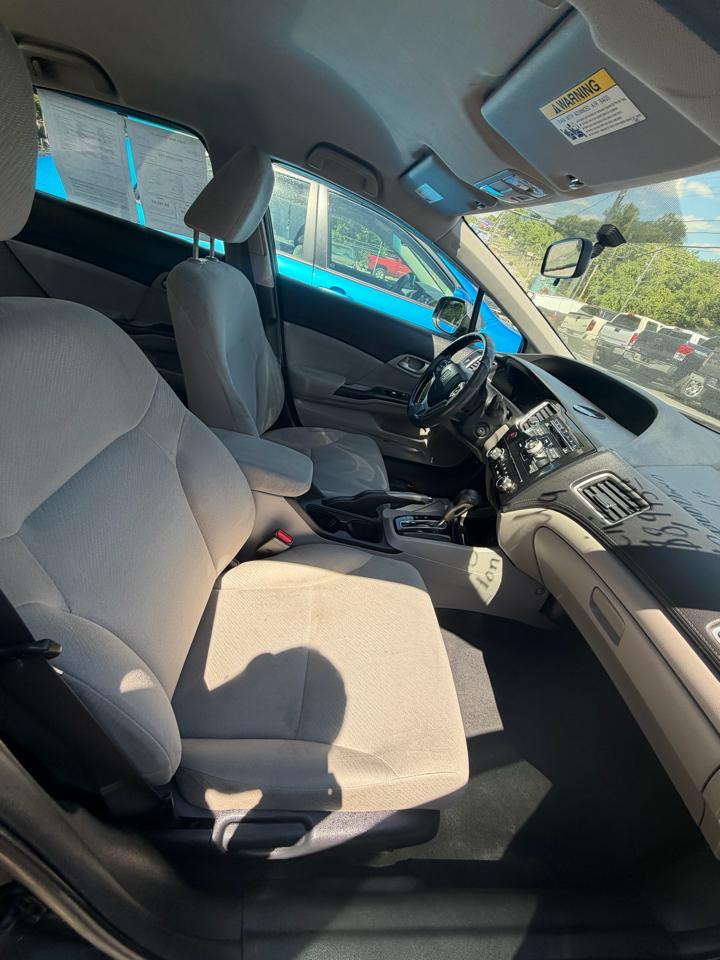 Honda Civic LX Sedan 5-Speed AT 2013