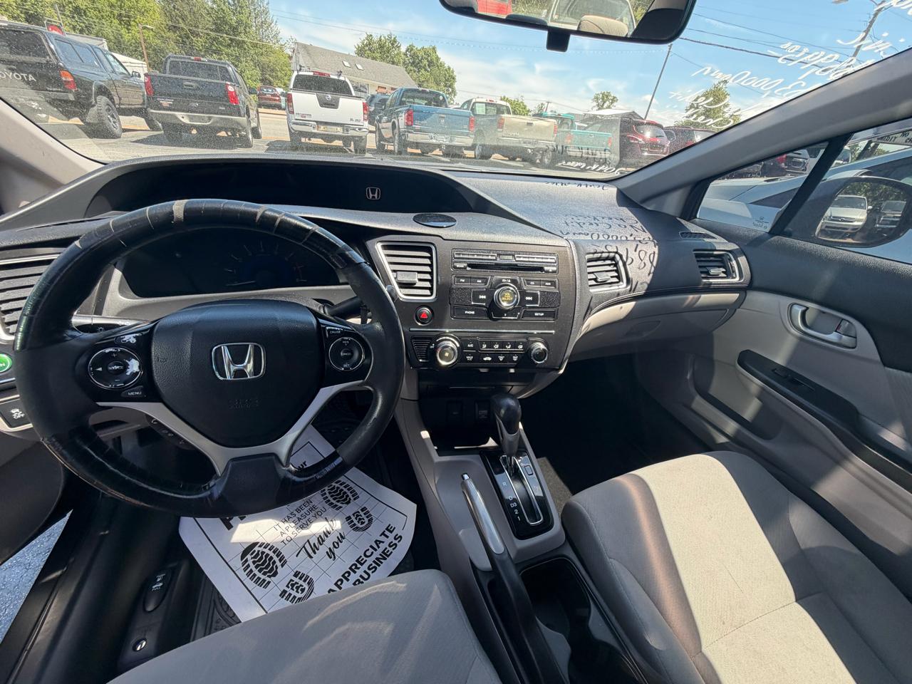 Honda Civic LX Sedan 5-Speed AT 2013