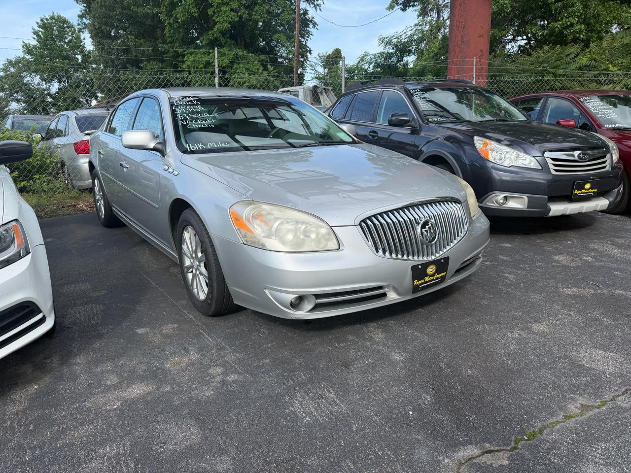 Buick Lucerne CX 2011