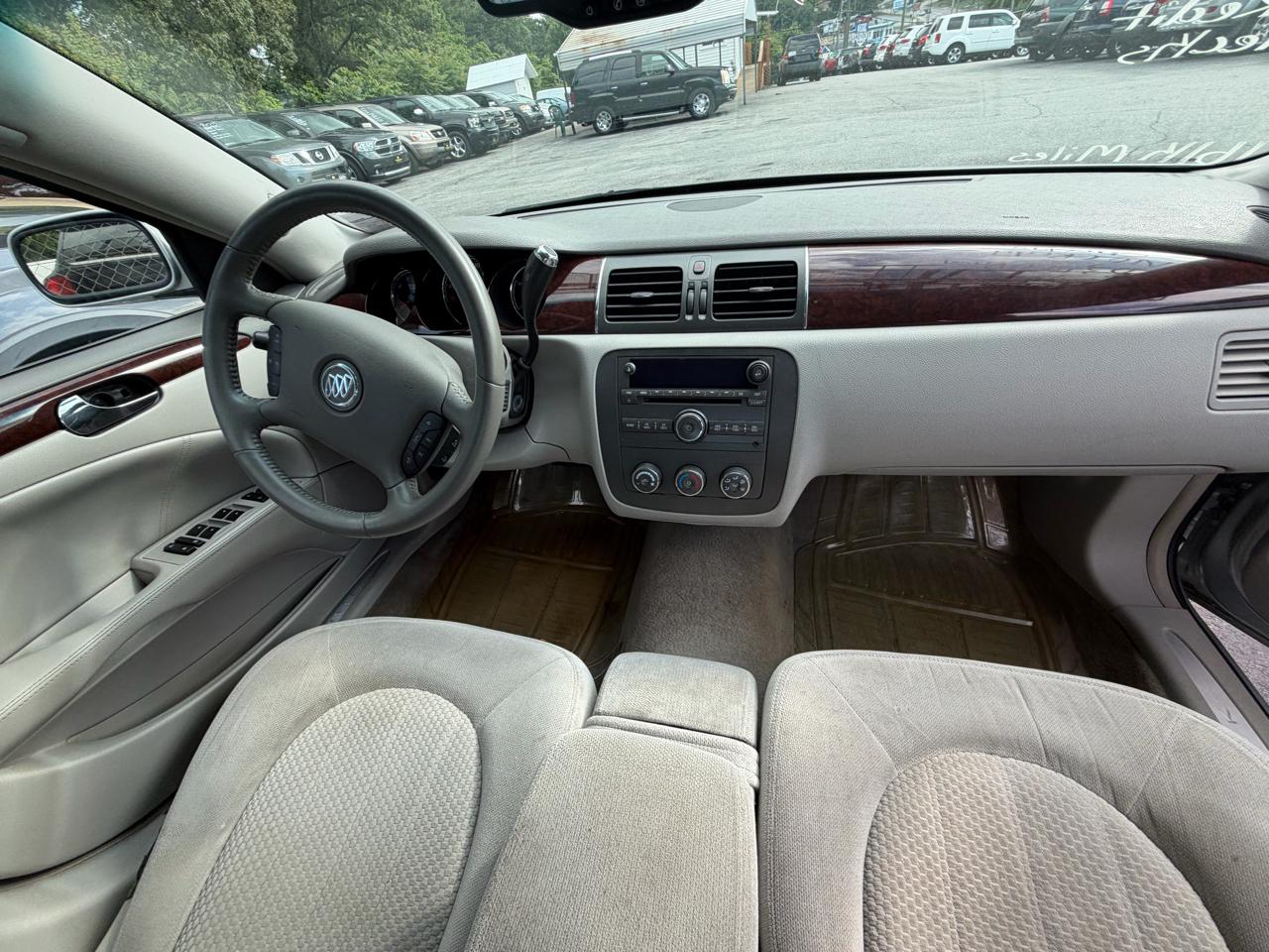 Buick Lucerne CX 2011