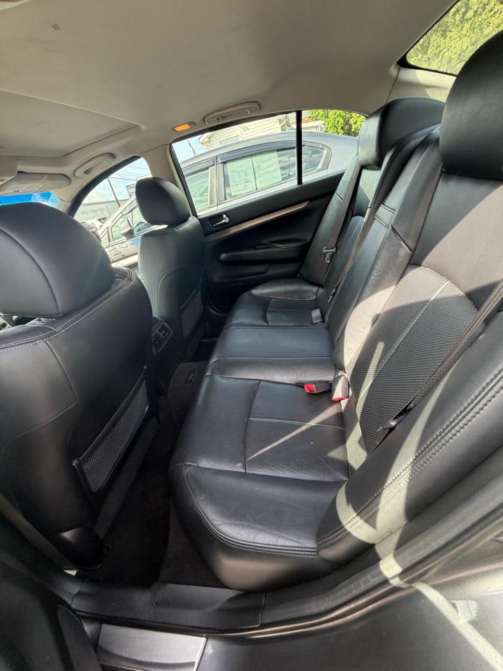 Infiniti G Sedan 37x AWD 2013