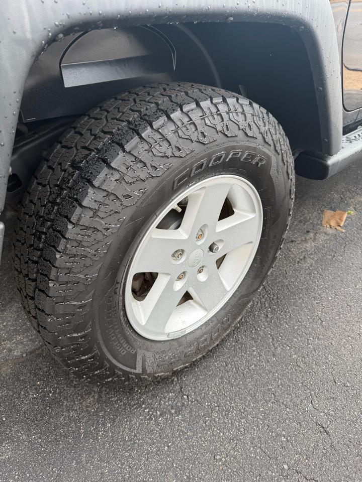 Jeep Wrangler Sport 4WD 2010