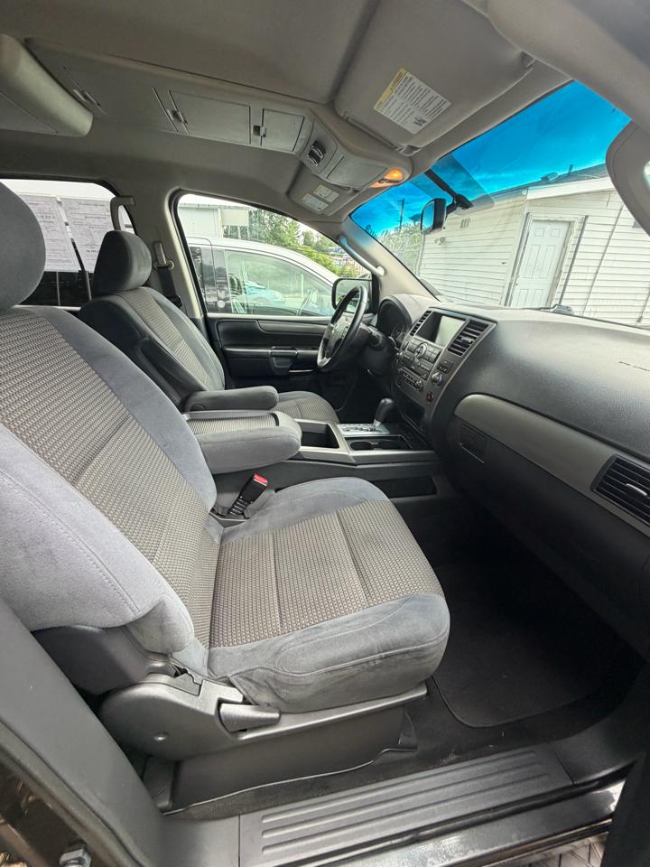 Nissan Armada SL 2WD 2012