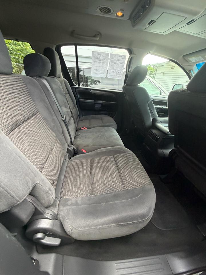 Nissan Armada SL 2WD 2012