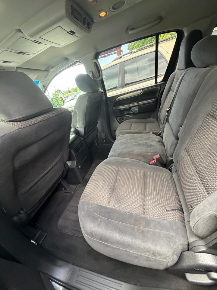Nissan Armada SL 2WD 2012