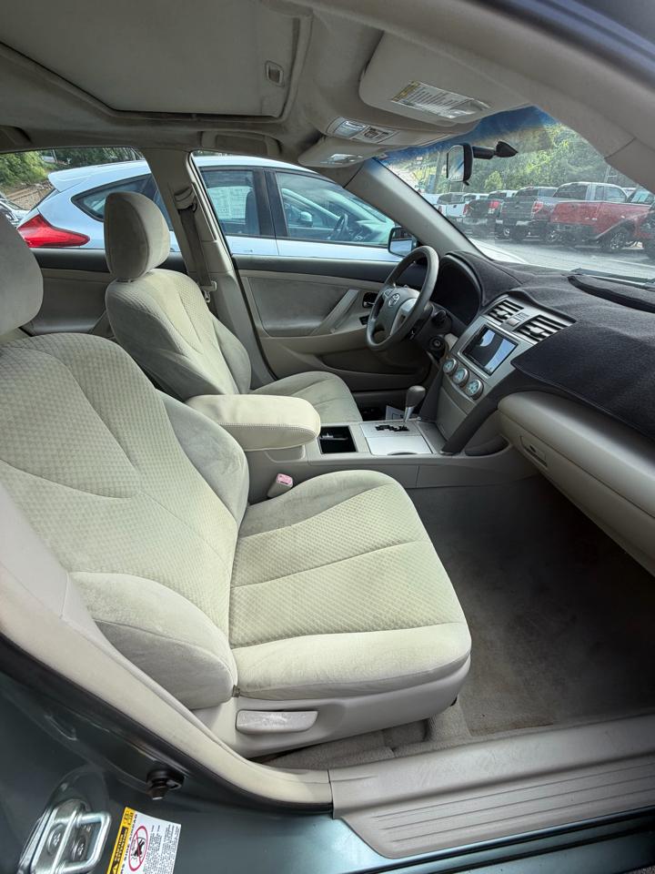 Toyota Camry XLE 2008