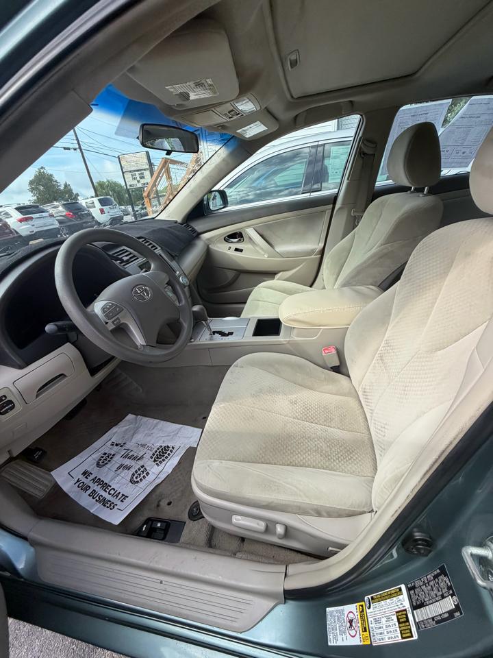 Toyota Camry XLE 2008