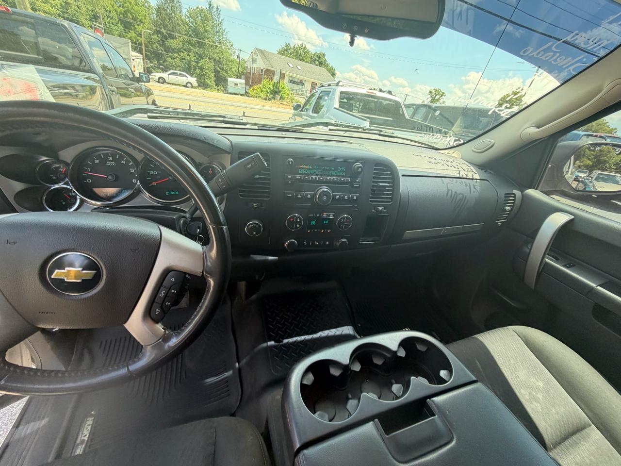 Chevrolet Silverado 1500 LT Ext. Cab Long Box 4WD 2011
