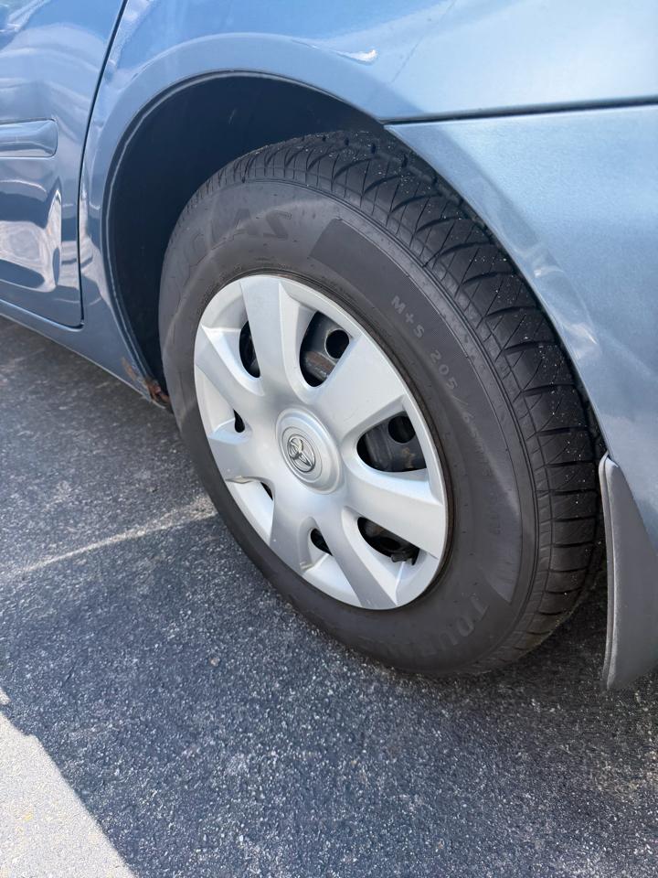 Toyota Camry Standard 2004