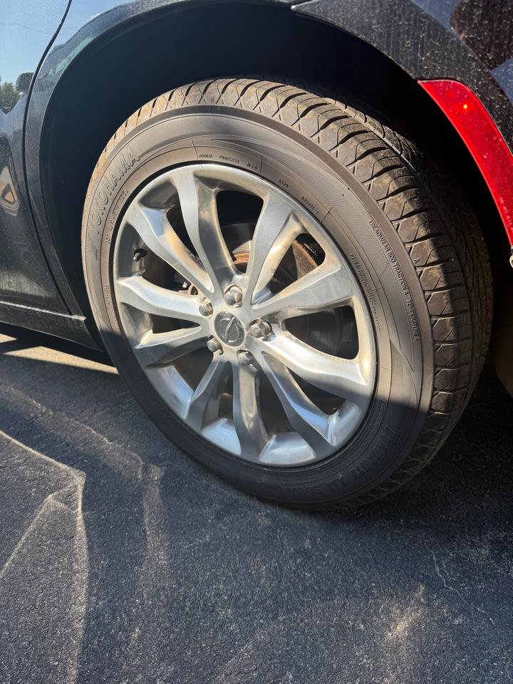 Chrysler 300 Limited AWD 2015