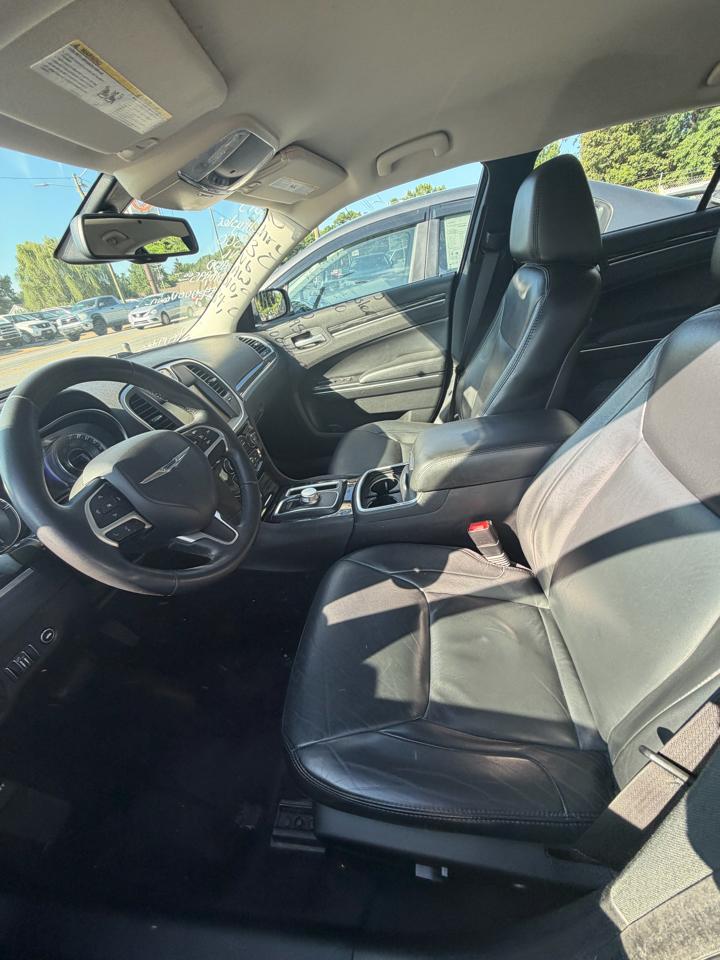 Chrysler 300 Limited AWD 2015