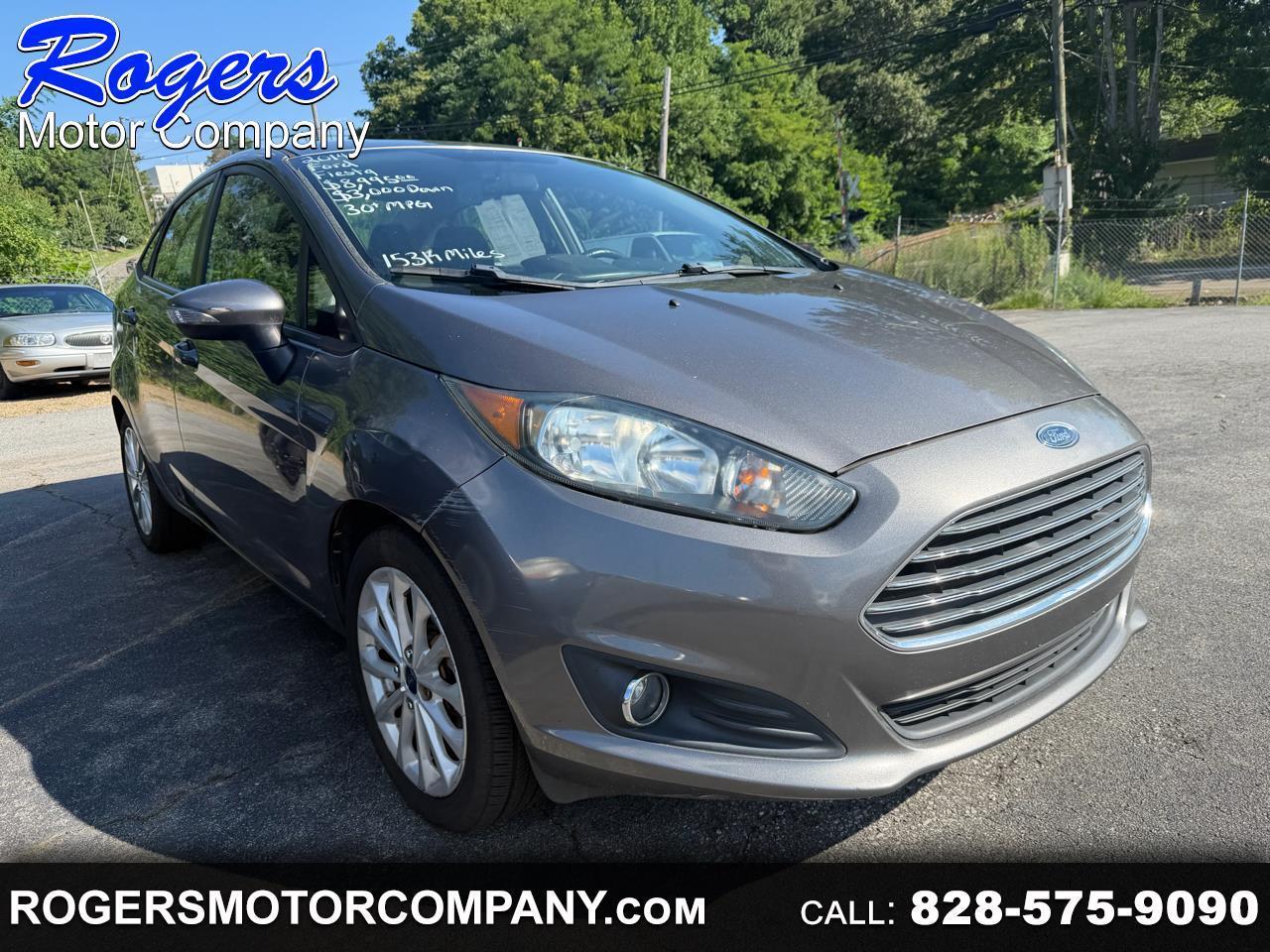 Ford Fiesta SE Sedan 2014