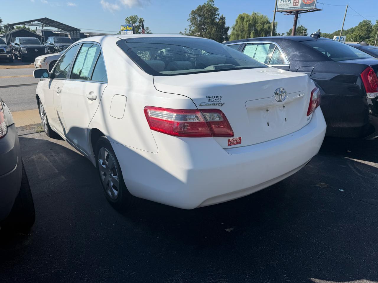 Toyota Camry XLE 5-Spd AT 2009