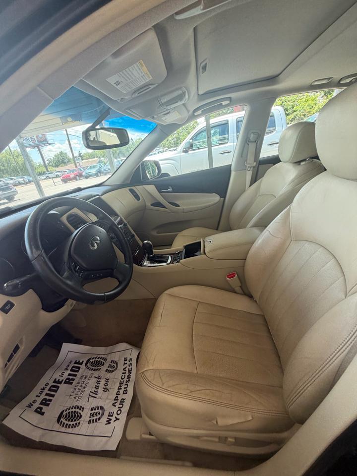 Infiniti QX50 Base AWD 2017