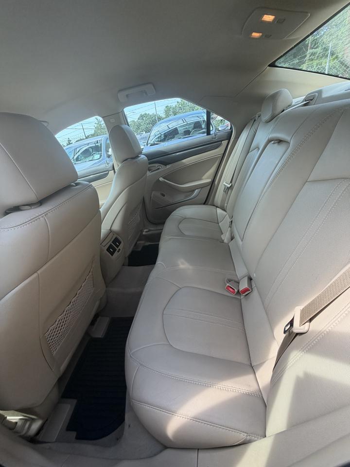 Cadillac CTS Luxury 2013