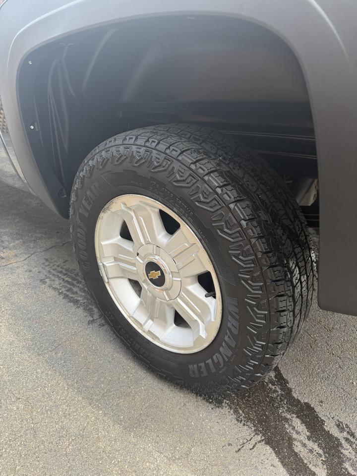 Chevrolet Silverado 1500 LTZ Ext. Cab 4WD 2011