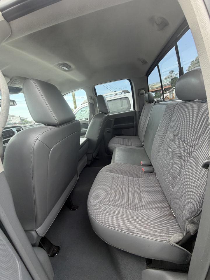 Dodge Ram 1500 SXT Quad Cab Long Bed 4WD 2008