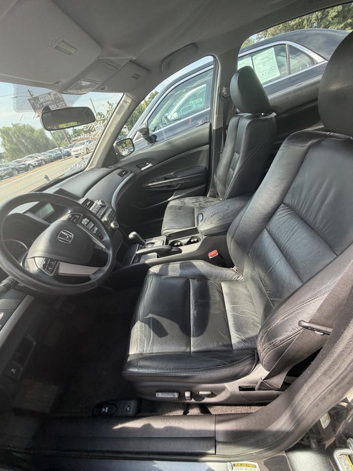 Honda Accord SE Sedan AT 2011