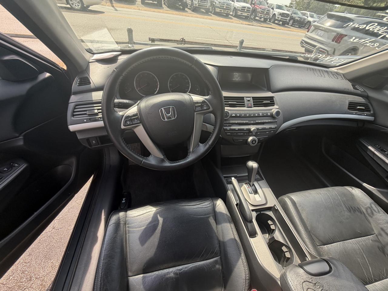 Honda Accord SE Sedan AT 2011