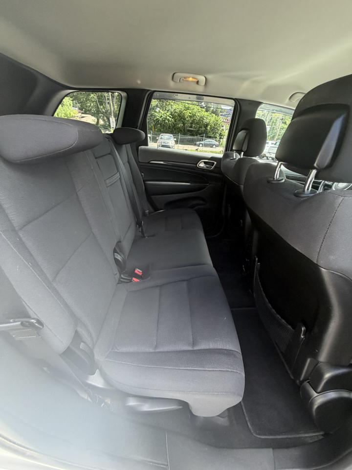 Jeep Grand Cherokee Laredo 4WD 2013