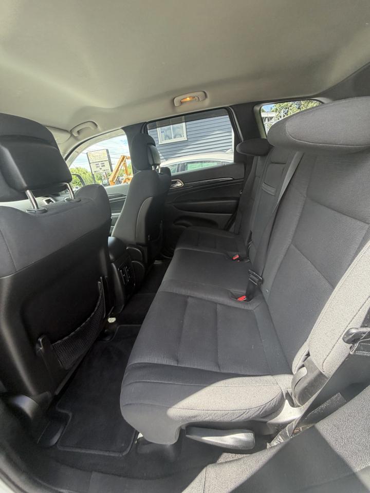 Jeep Grand Cherokee Laredo 4WD 2013