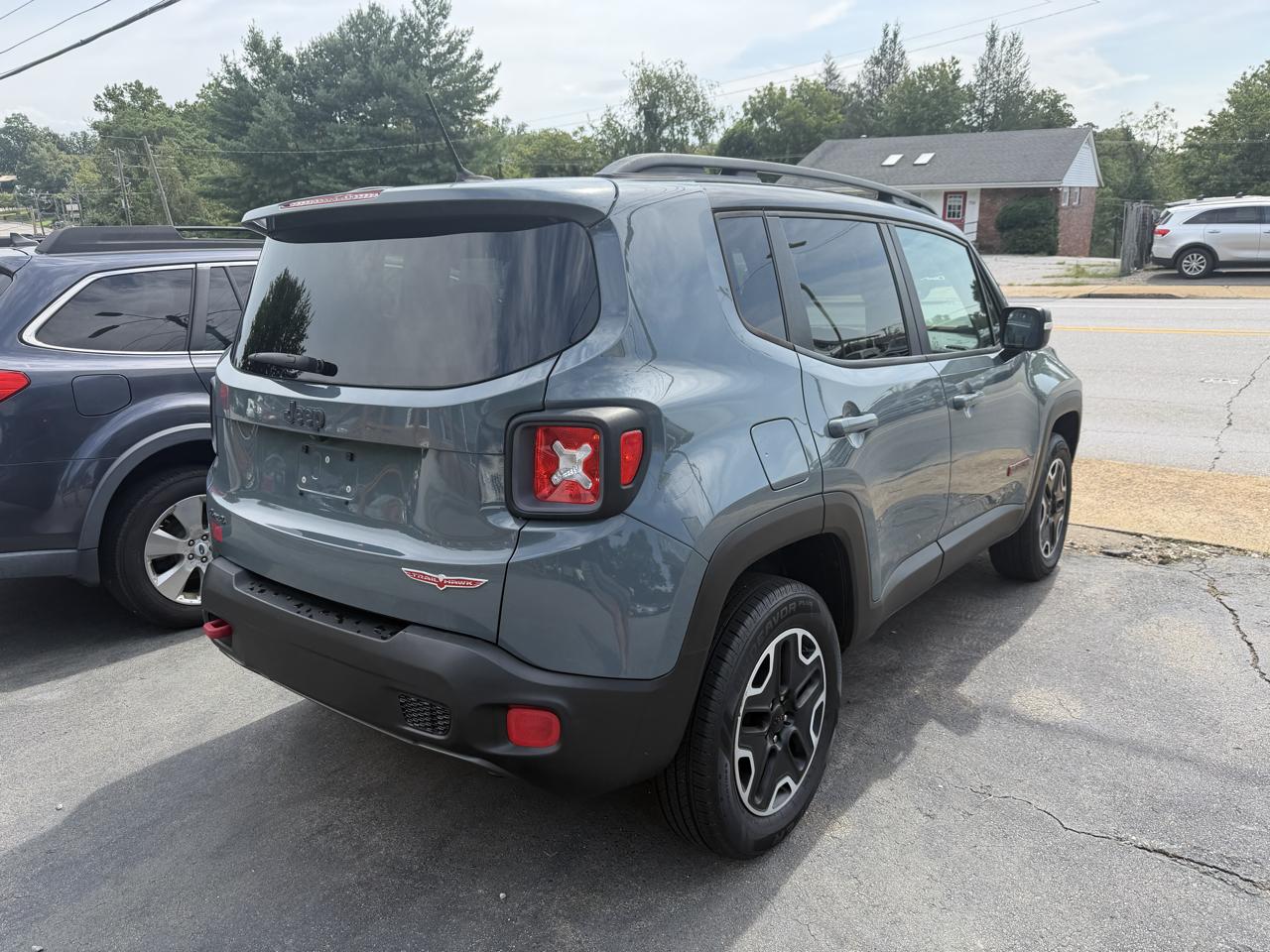 Jeep Renegade Trailhawk 2016