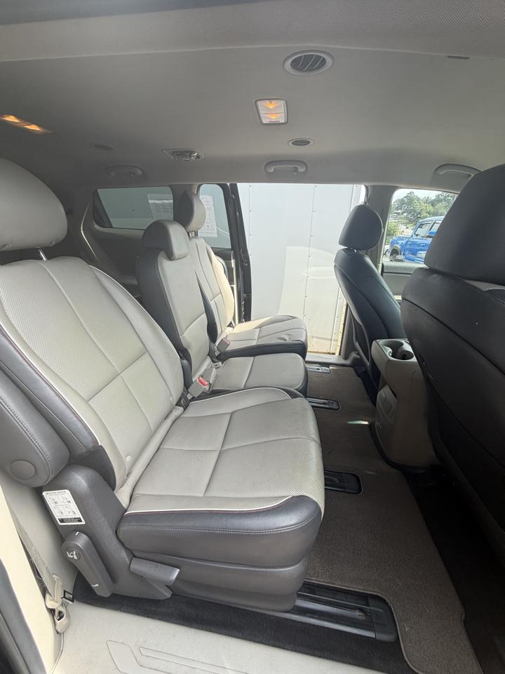 Kia Sedona LX 2016