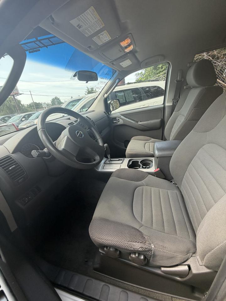 Nissan Pathfinder LE 4WD 2008