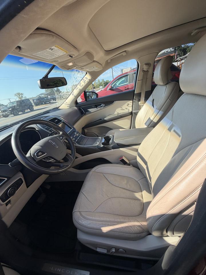 Lincoln MKX AWD 4dr Reserve 2016