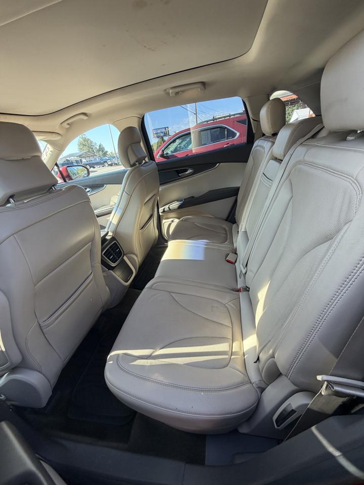 Lincoln MKX AWD 4dr Reserve 2016