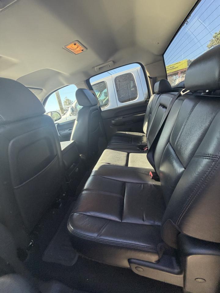 Chevrolet Silverado 1500 4WD Crew Cab 143.5" LT w/1LT 2007