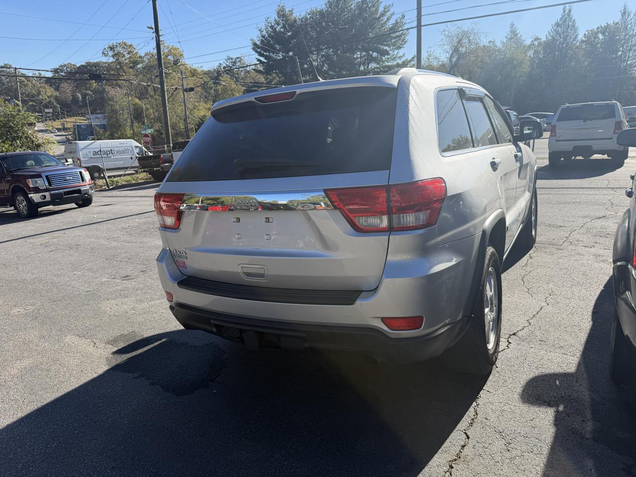 Jeep Grand Cherokee 4WD 4dr Laredo 2011