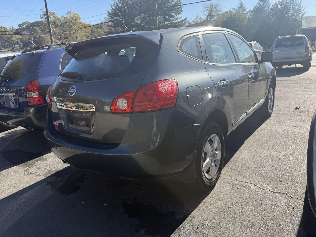 Nissan Rogue FWD 4dr S 2013