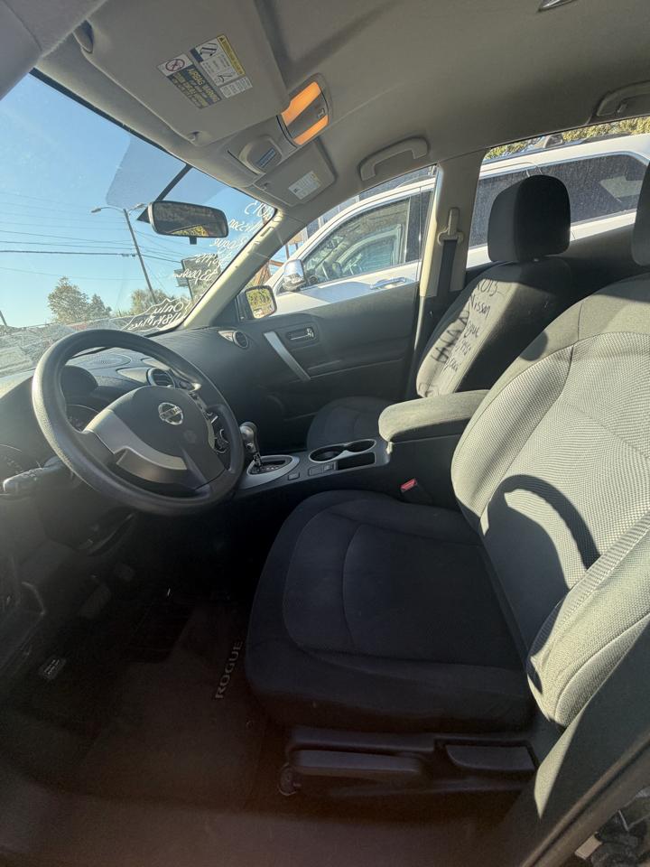 Nissan Rogue FWD 4dr S 2013