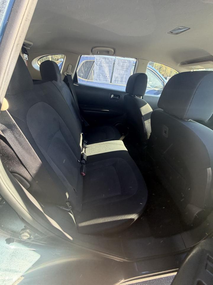 Nissan Rogue FWD 4dr S 2013