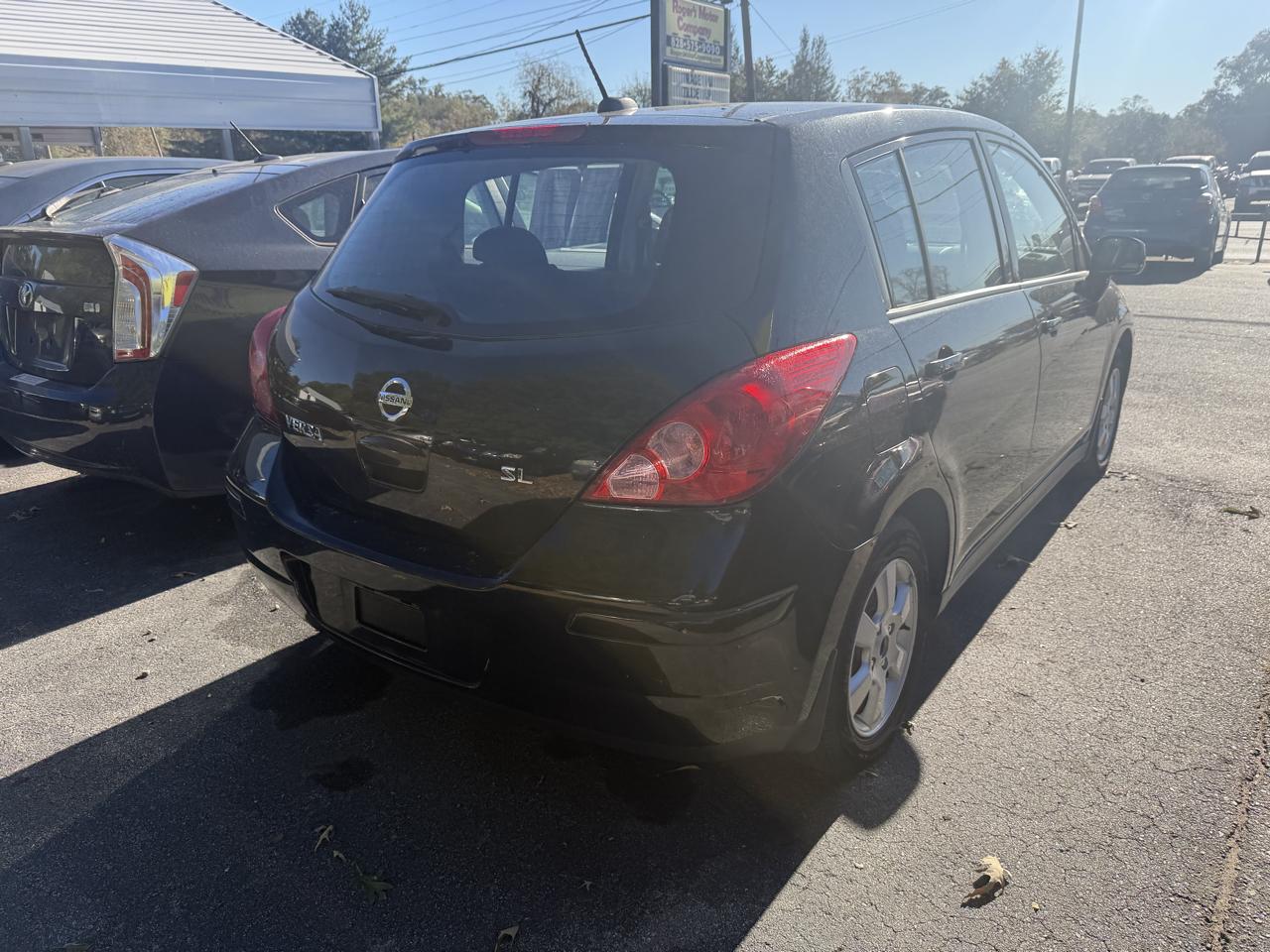 Nissan Versa 5dr HB I4 CVT 1.8 SL 2008