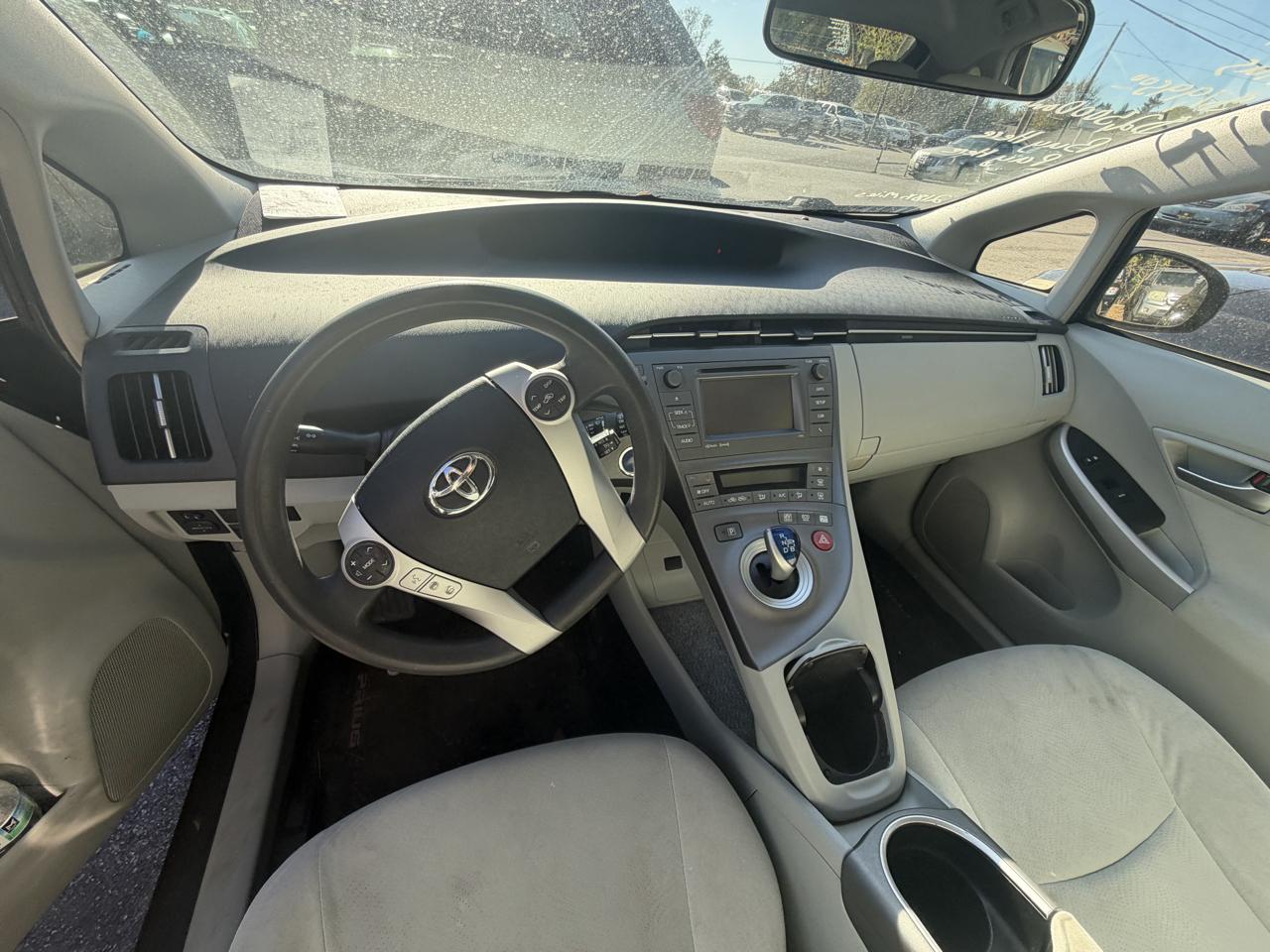 Toyota Prius 5dr HB Persona (Natl) 2013