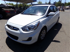 2013 Hyundai Accent 