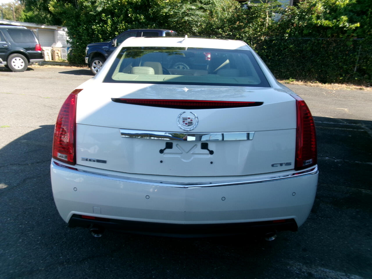 Cadillac CTS 3.6L SIDI with Navigation 2009 Cadillac CTS 3.6L SIDI with Navigation 2009