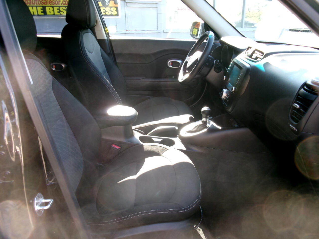 Kia Soul + 2017 Kia Soul + 2017