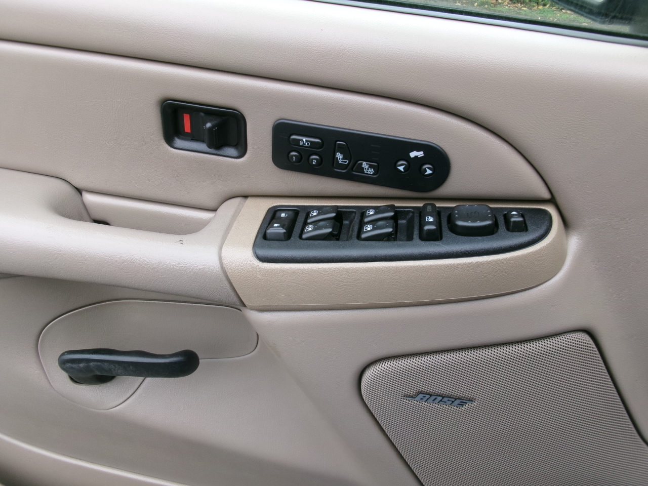 GMC Yukon 4WD 2005 GMC Yukon 4WD 2005