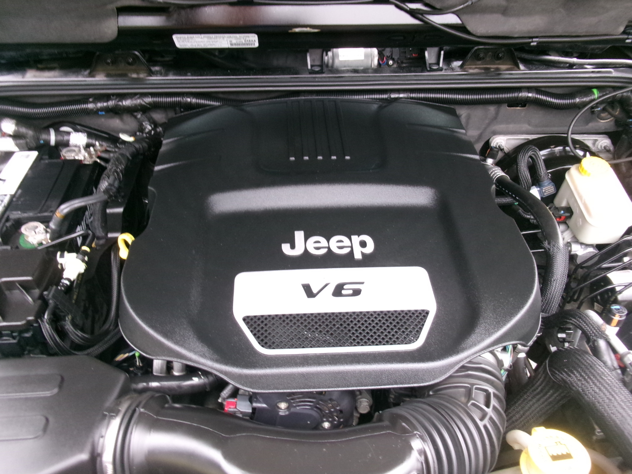 Jeep Wrangler Sahara 4WD 2014