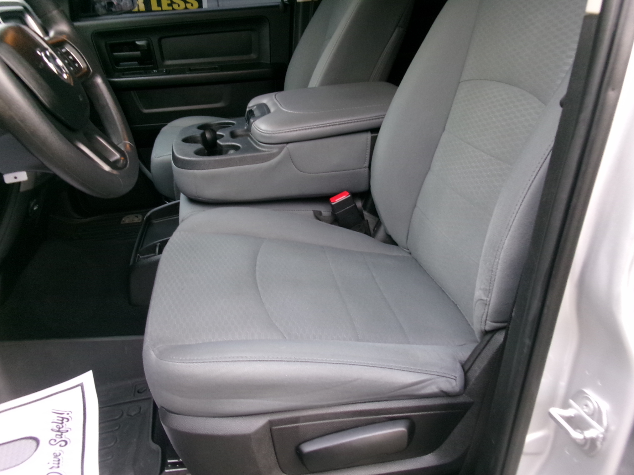 RAM 1500 Classic Tradesman Crew Cab SWB 4WD 2019