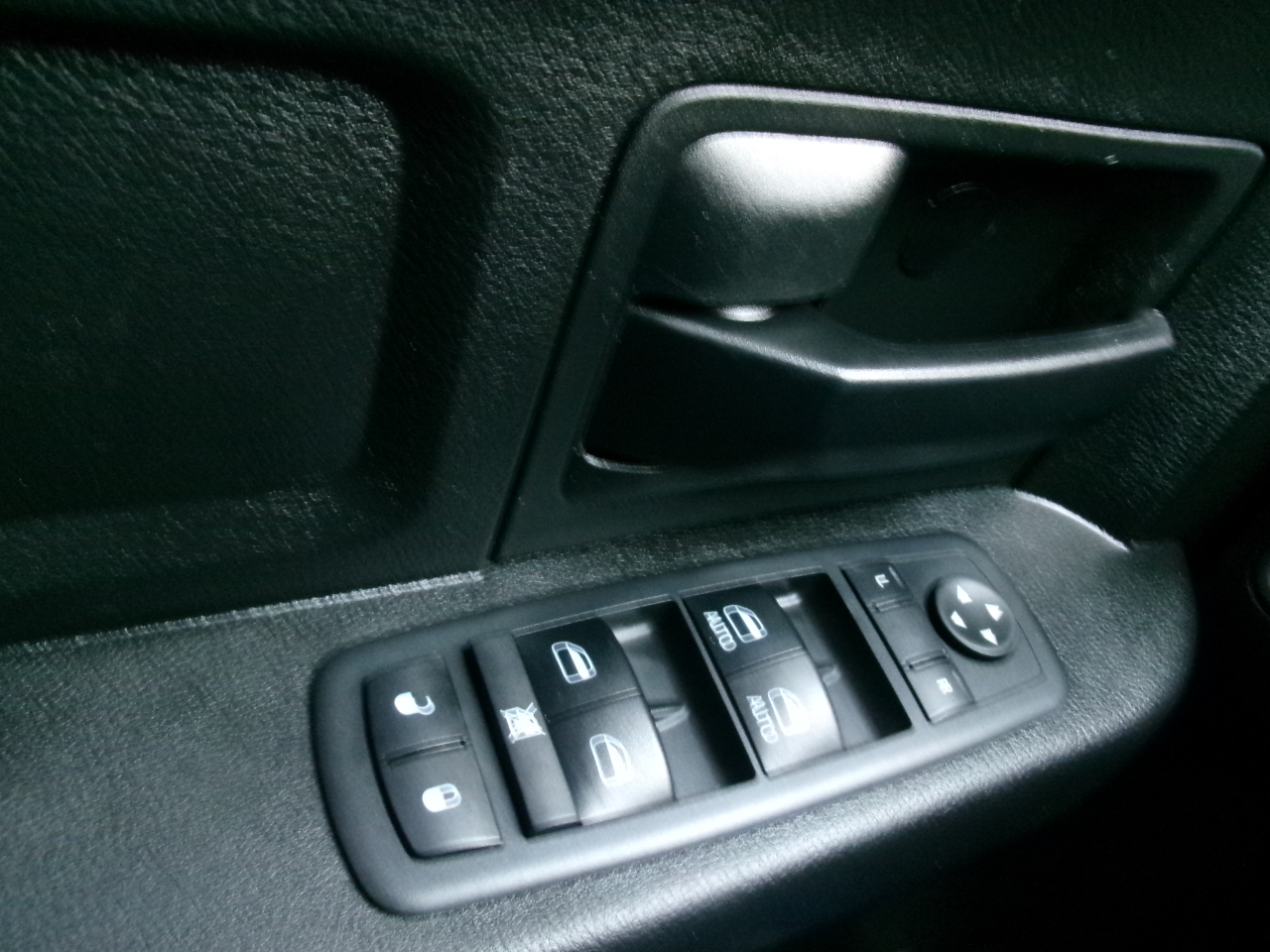 RAM 1500 Classic Tradesman Crew Cab SWB 4WD 2019