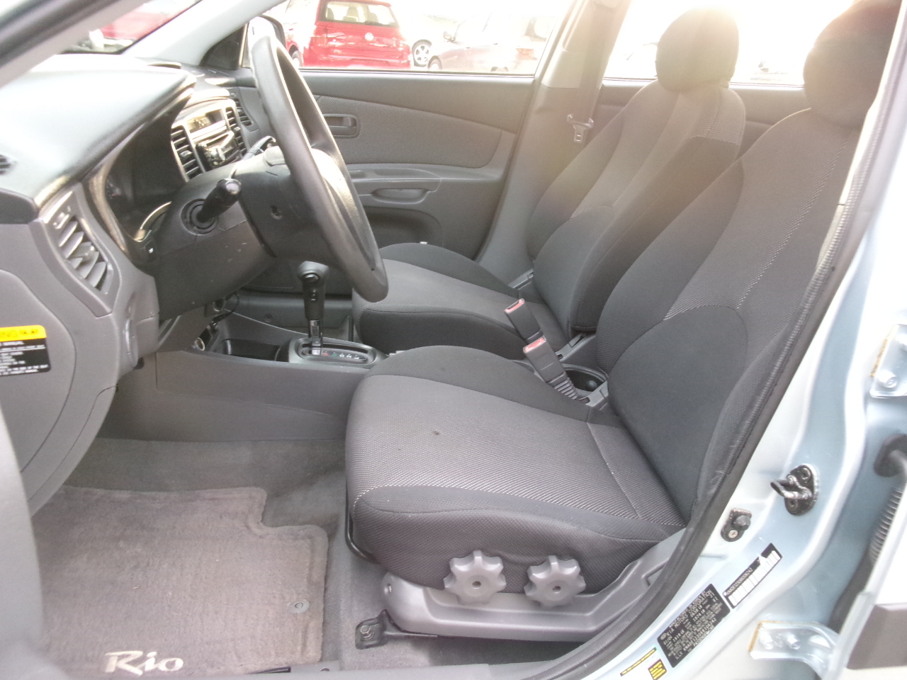 Kia Rio Base 2006