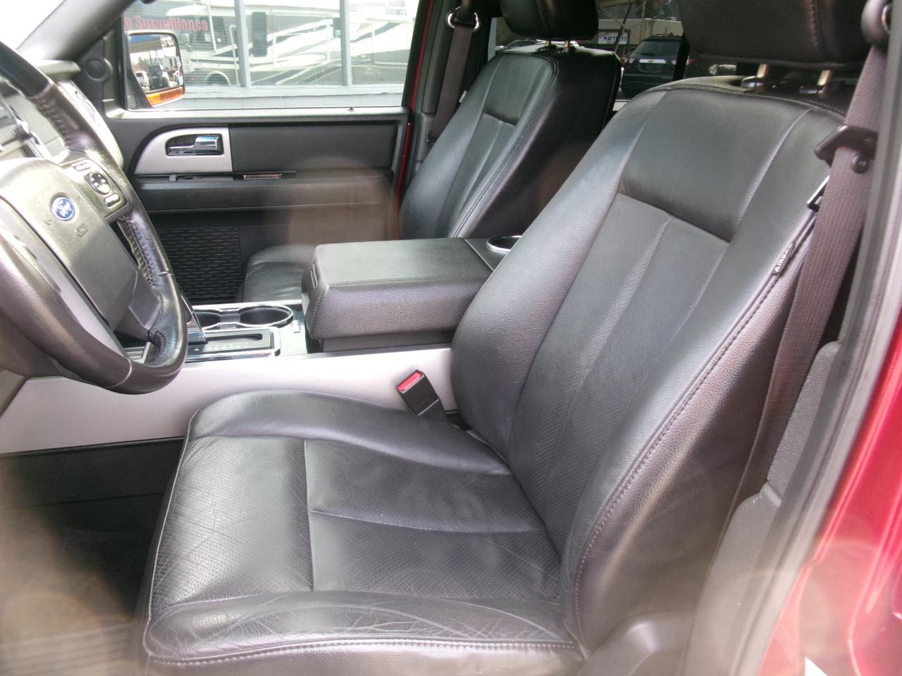 Ford Expedition EL Limited 4WD 2013