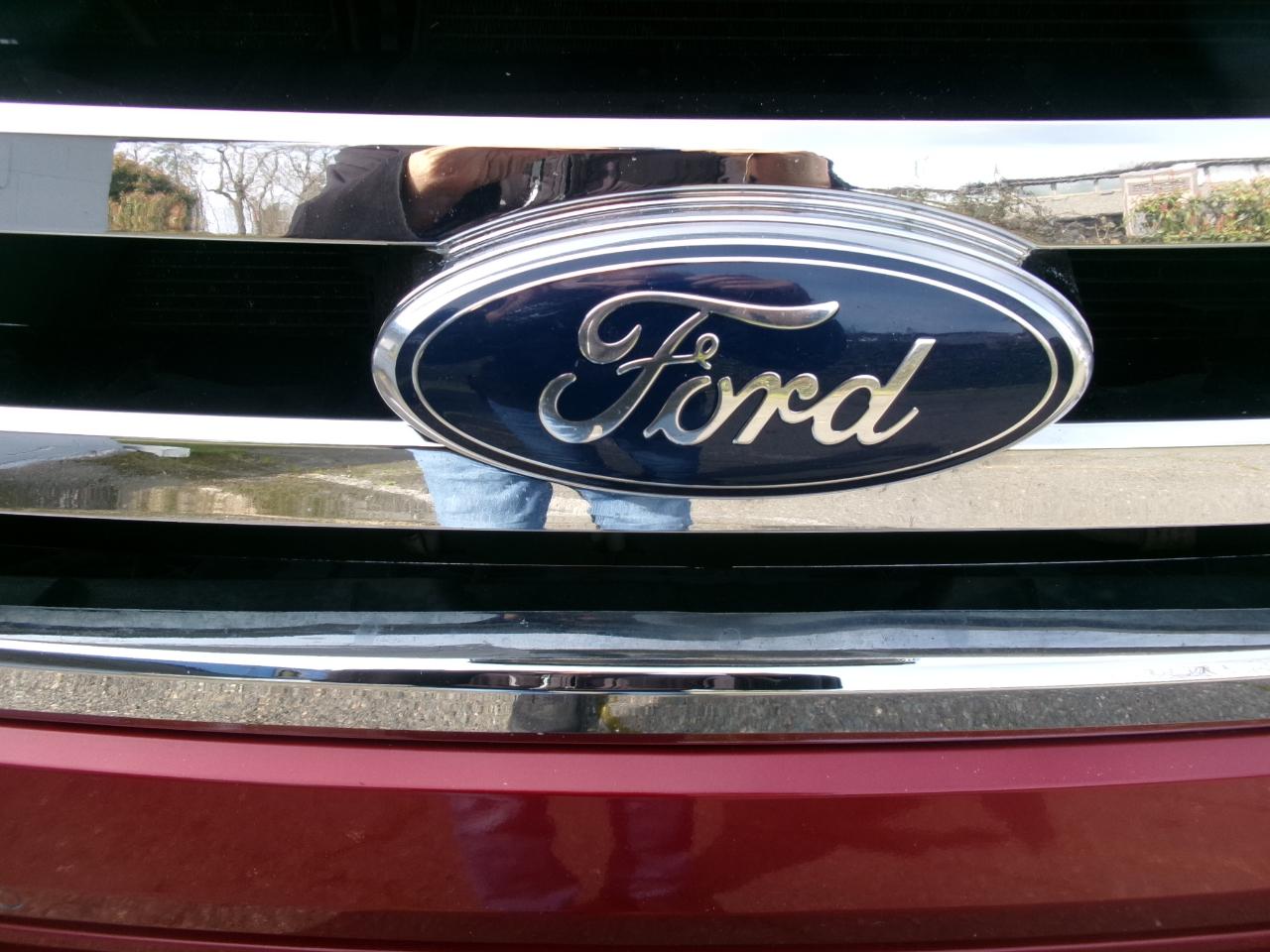 Ford Expedition EL Limited 4WD 2013